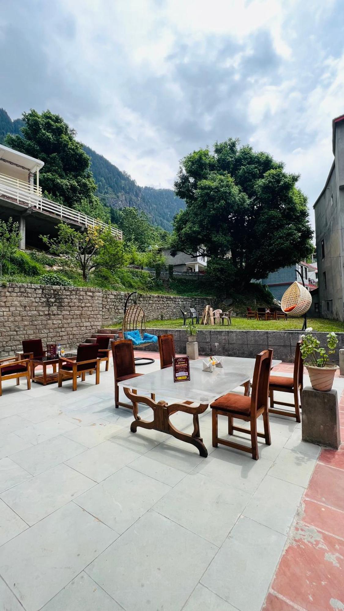 Sita Hotel & Cottage, Manali - A Boutique Wellness Hotel Экстерьер фото