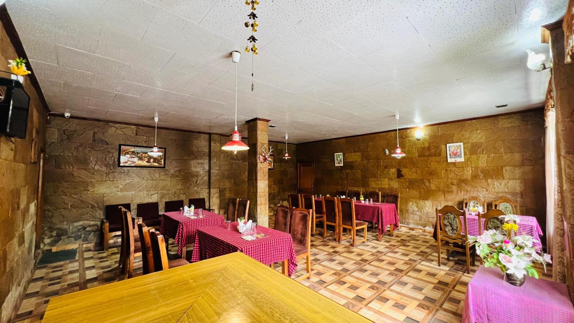 Sita Hotel & Cottage, Manali - A Boutique Wellness Hotel Экстерьер фото